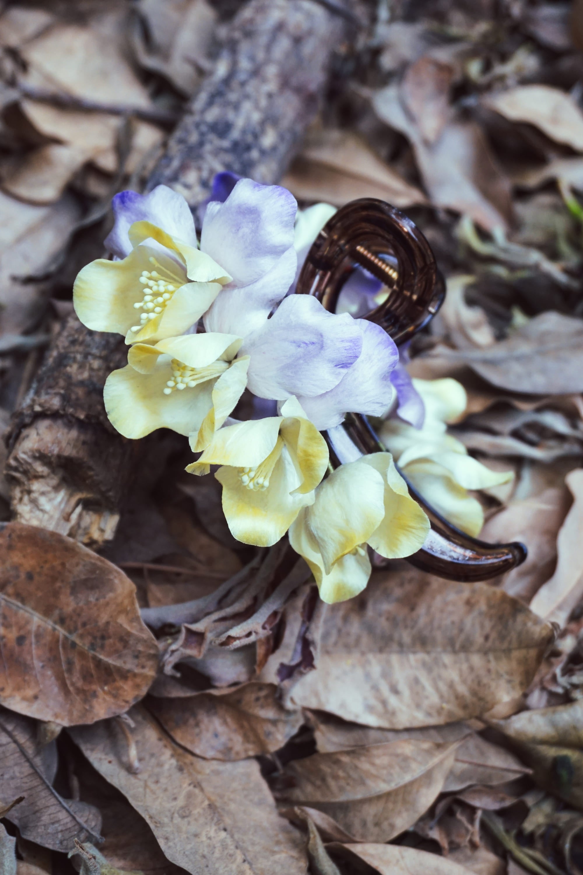 Iris Blossom Hair Claw