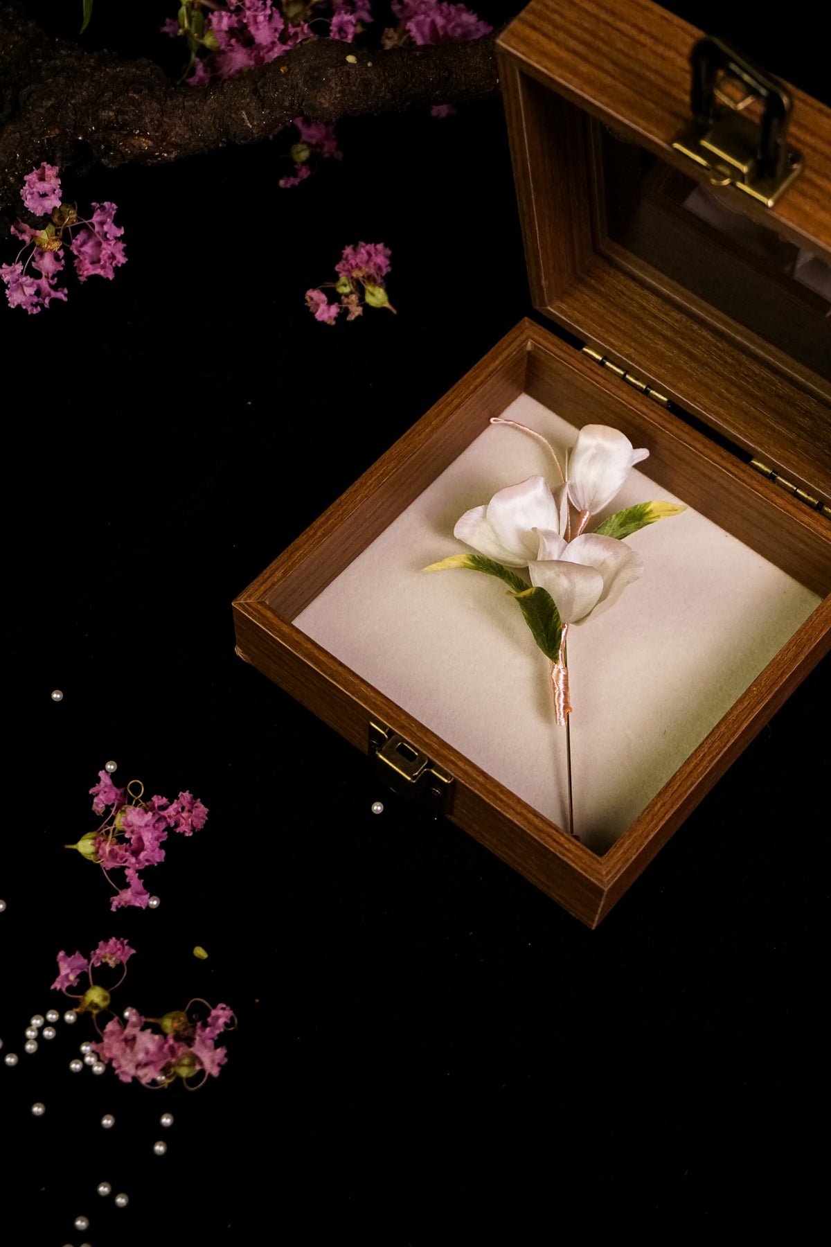 Handmade White & Blush Pink Tulip Brooch