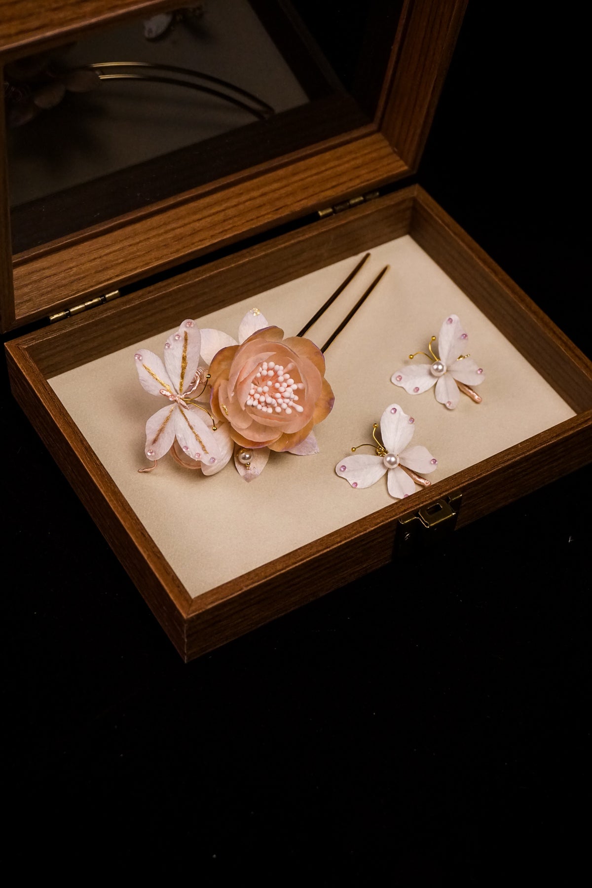 Pink Floral Hairpin & Earring Set