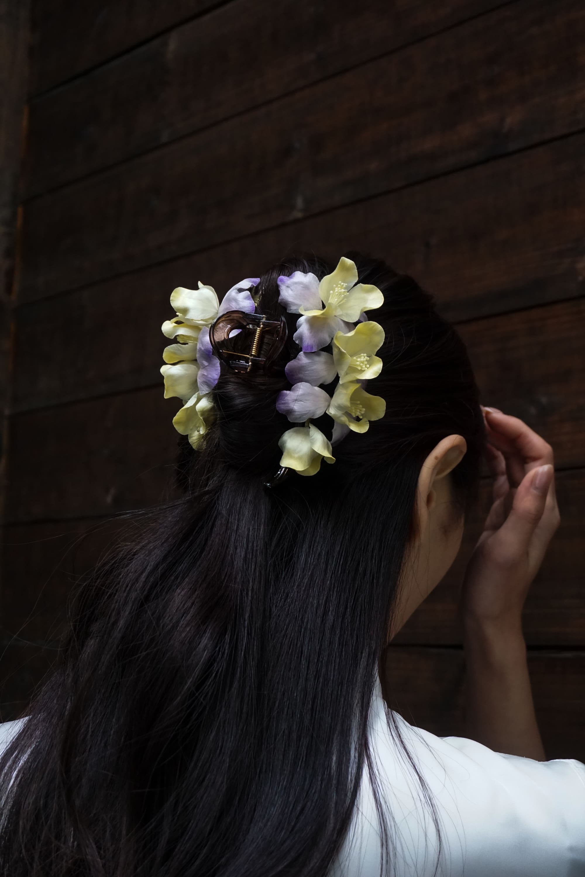 Iris Blossom Hair Claw