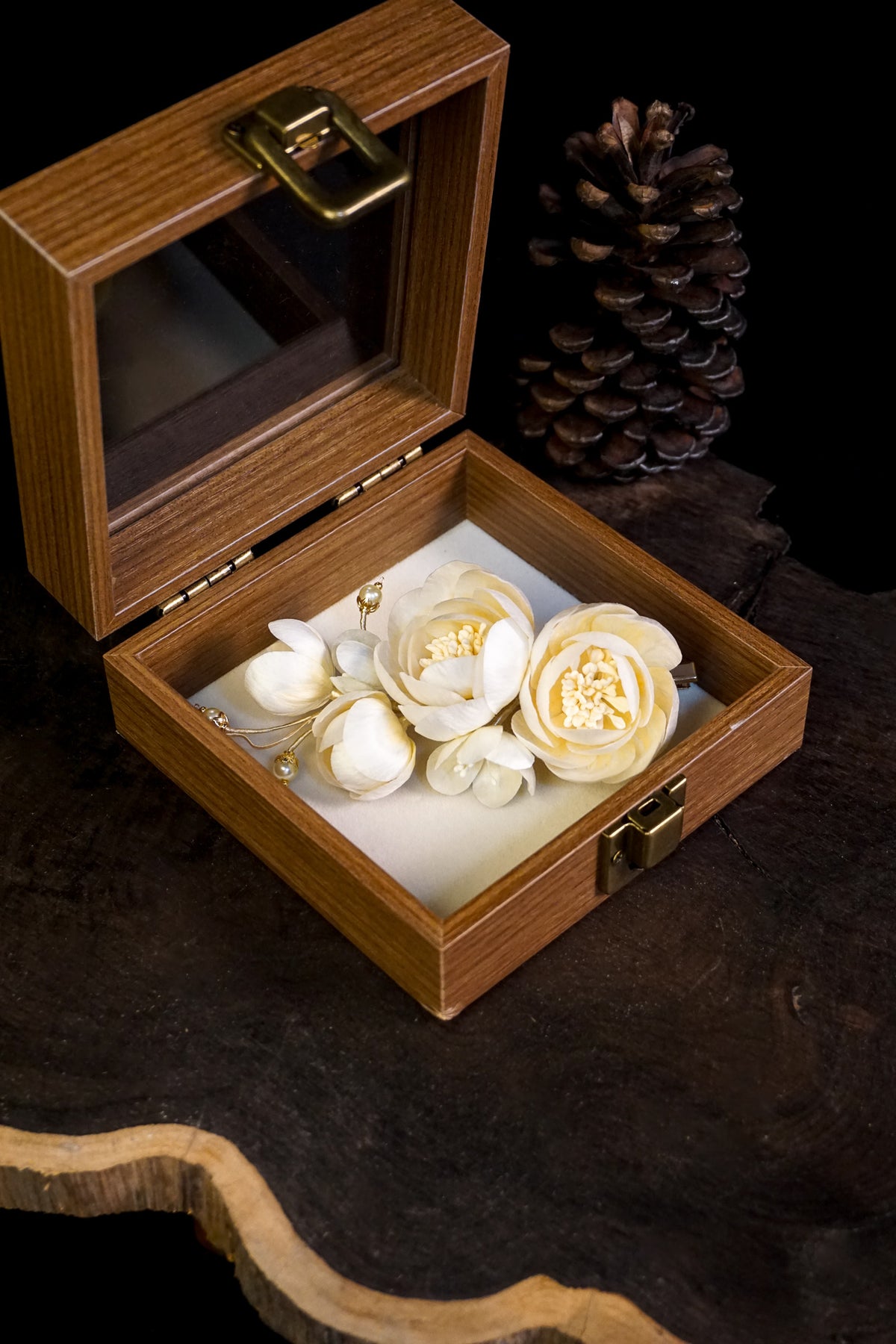 Handmade White Camellia Velvet Flower Hair Clip